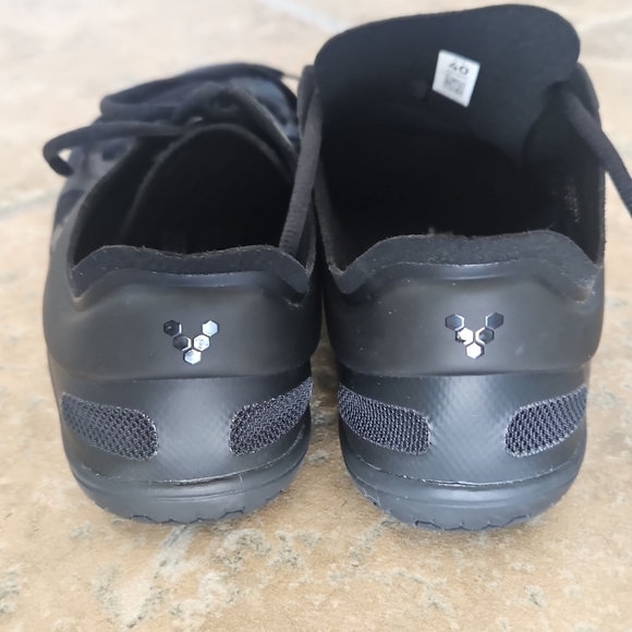 Women’s Vivobarefoot Primus Lite III- Black - Size 40 US 9 All Black - Picture 4 of 8